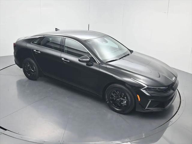 2026 Kia K5 LXS FWD