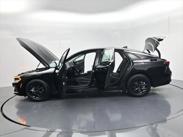 2026 Kia K5 LXS FWD