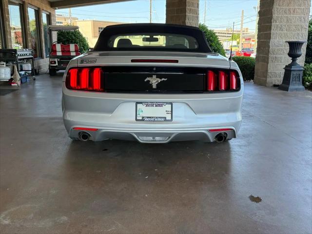 2015 Ford Mustang V6