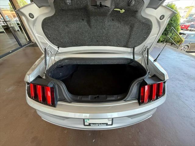 2015 Ford Mustang V6