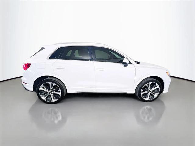 2021 Audi Q3 Premium 45 TFSI S line quattro Tiptronic