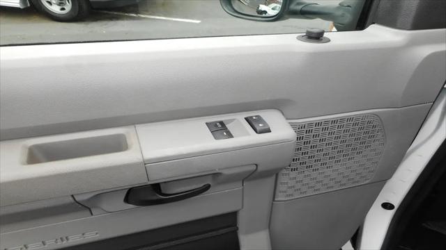 2009 Ford E-350 Super Duty Recreational
