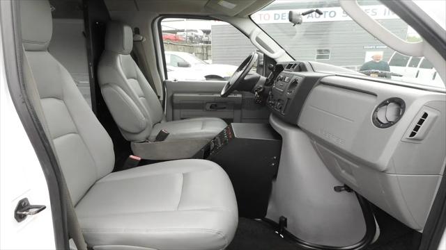 2009 Ford E-350 Super Duty Recreational