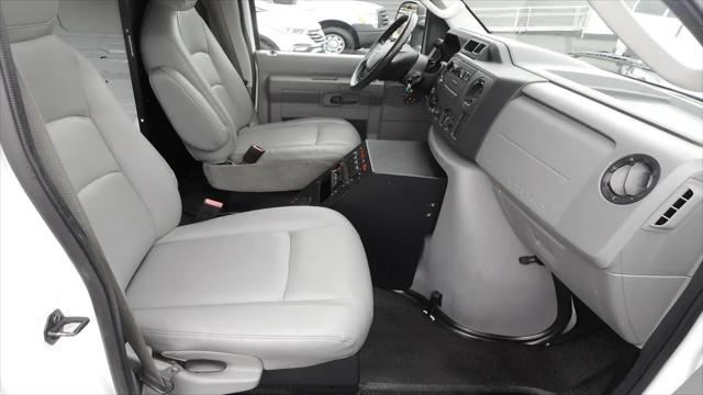 2009 Ford E-350 Super Duty Recreational