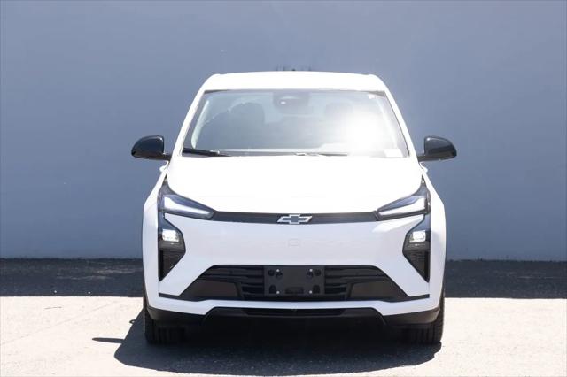 2027 Chevrolet Bolt LT FWD
