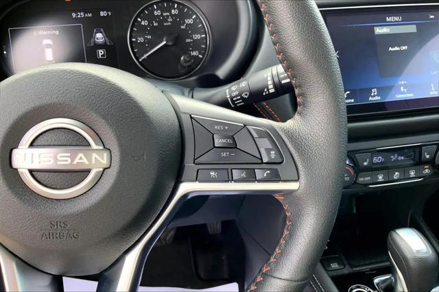 2024 Nissan Kicks SR Xtronic CVT