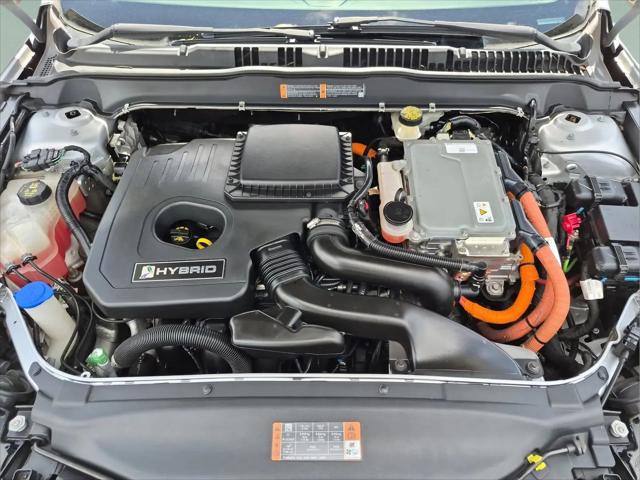 2018 Ford Fusion Hybrid SE