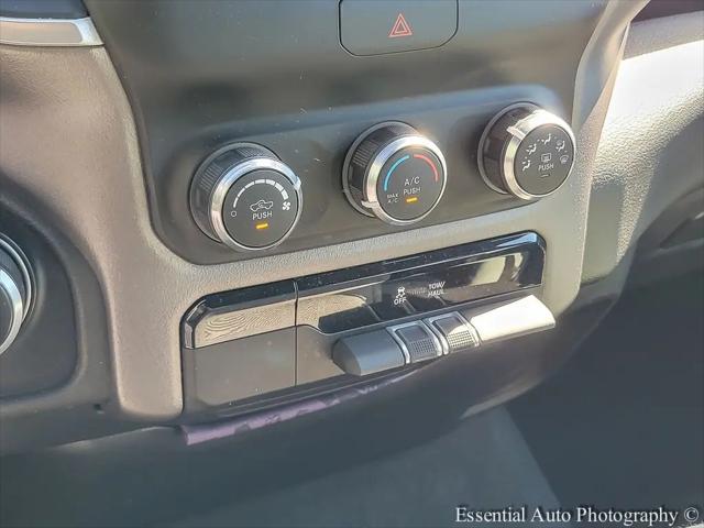 2022 Ram 1500 Big Horn Crew Cab 4x4 5'7" Box