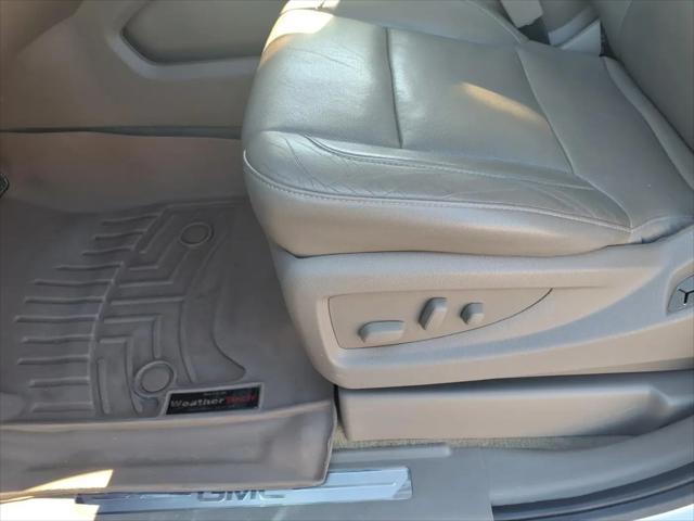 2016 GMC Yukon XL SLT