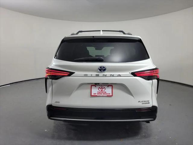 2023 Toyota Sienna Platinum