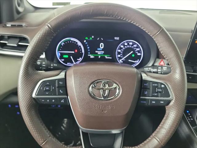 2023 Toyota Sienna Platinum