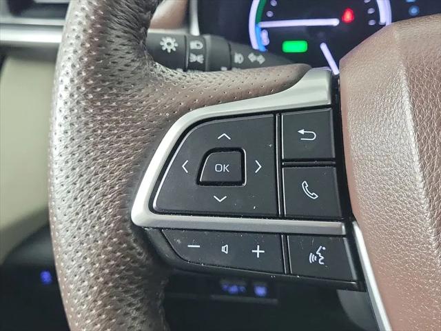 2023 Toyota Sienna Platinum