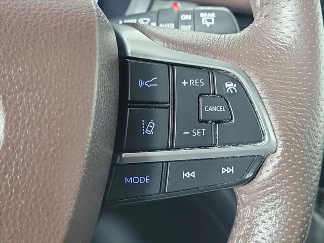 2023 Toyota Sienna Platinum