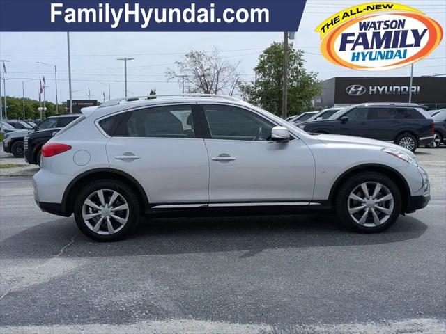 2017 INFINITI QX50 Standard