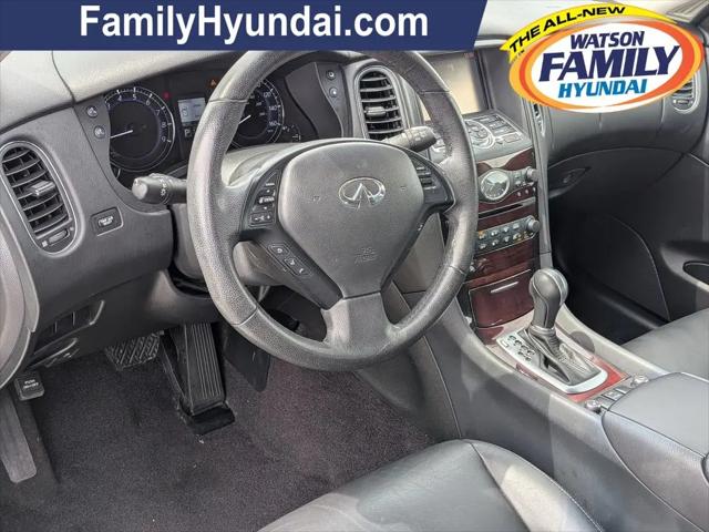 2017 INFINITI QX50 Standard