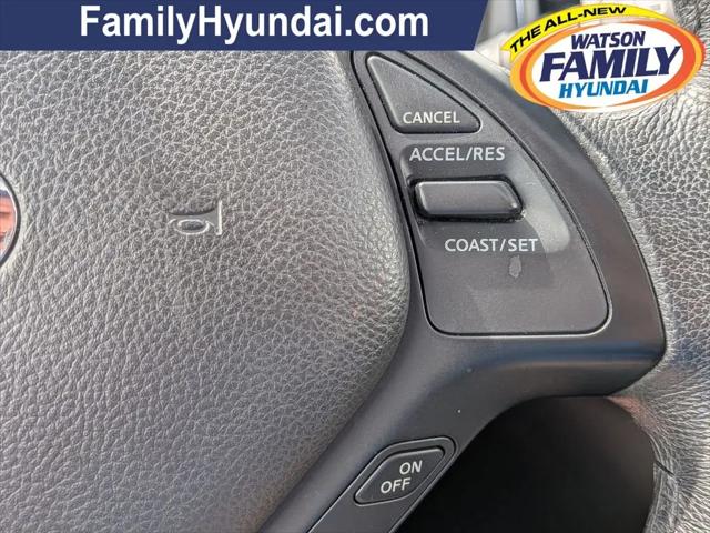 2017 INFINITI QX50 Standard