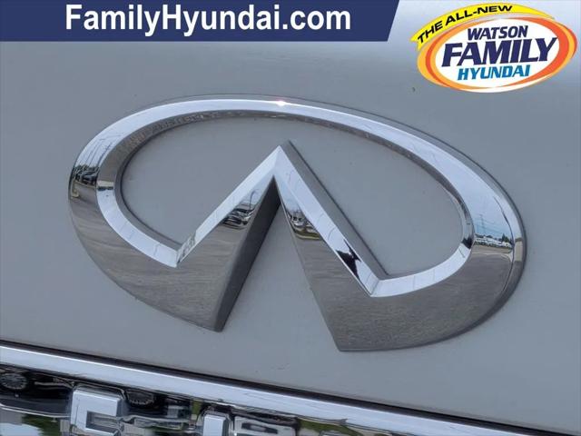2017 INFINITI QX50 Standard