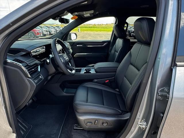 2026 GMC Acadia Elevation AWD