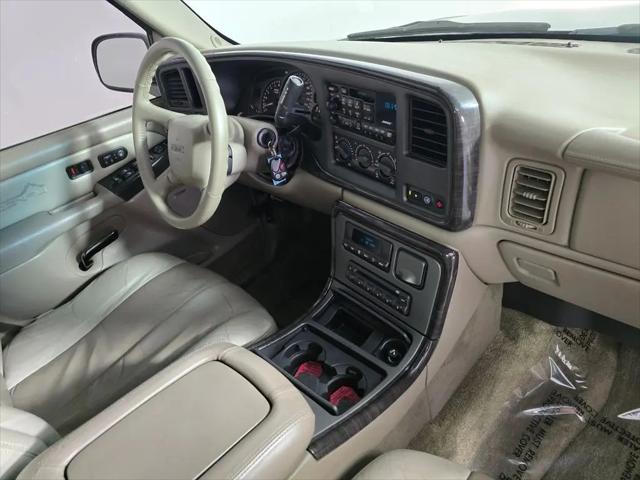 2002 GMC Yukon Denali