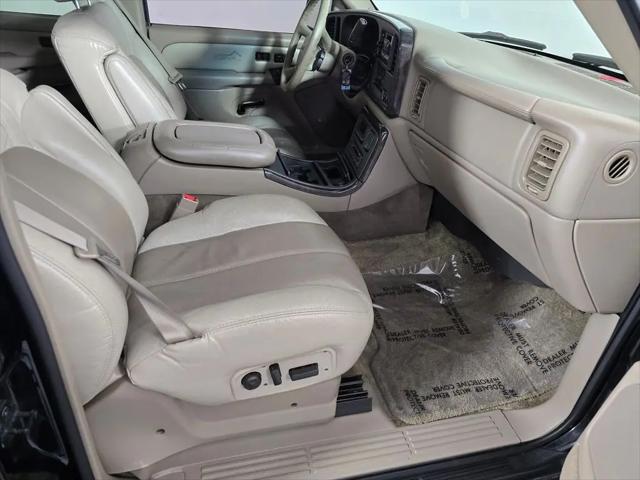 2002 GMC Yukon Denali