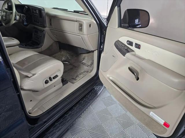 2002 GMC Yukon Denali
