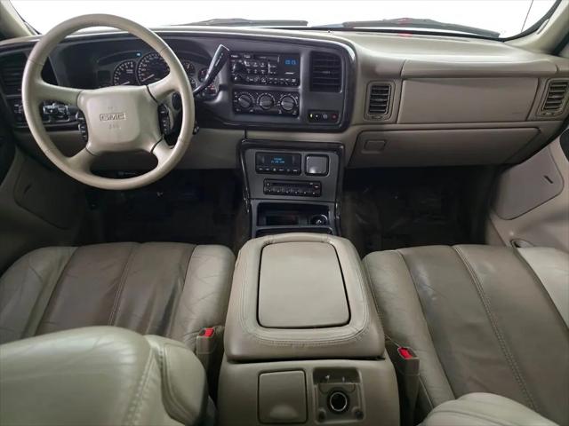 2002 GMC Yukon Denali