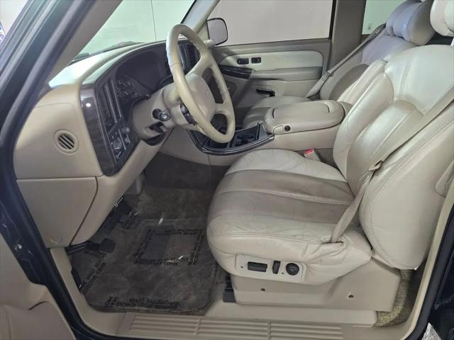 2002 GMC Yukon Denali