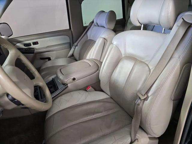 2002 GMC Yukon Denali