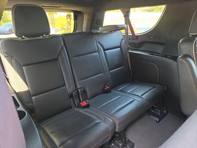 2024 GMC Yukon XL SLT