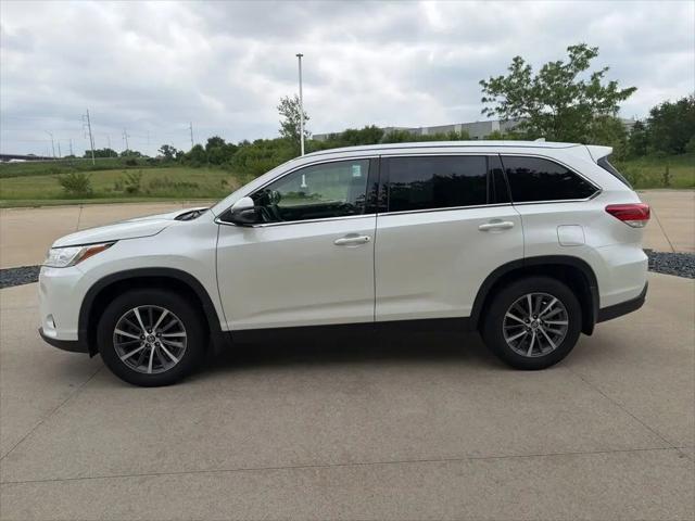 2019 Toyota Highlander XLE for sale in Grimes, IA