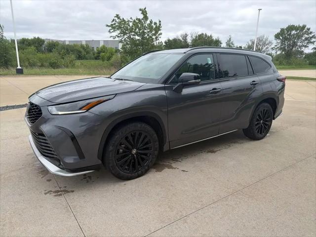 2025 Toyota Highlander XSE