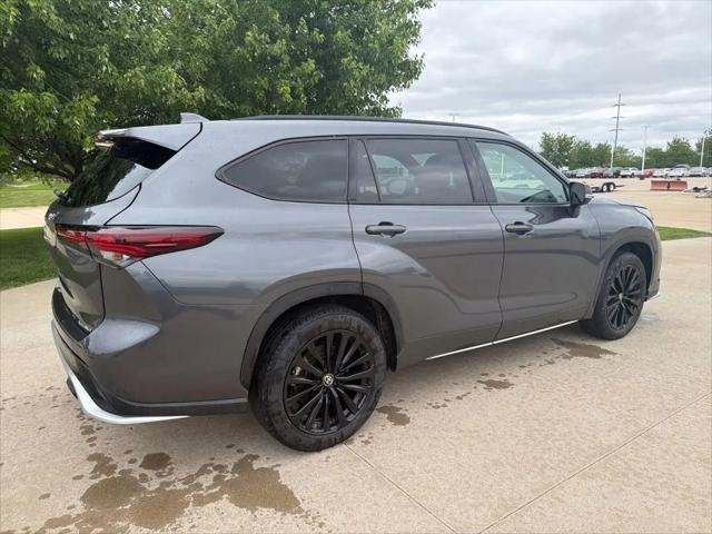 2025 Toyota Highlander XSE