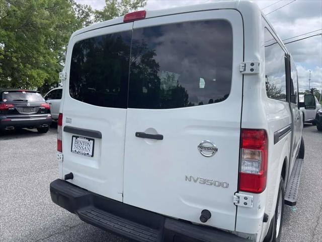 2017 Nissan 3500 S V6