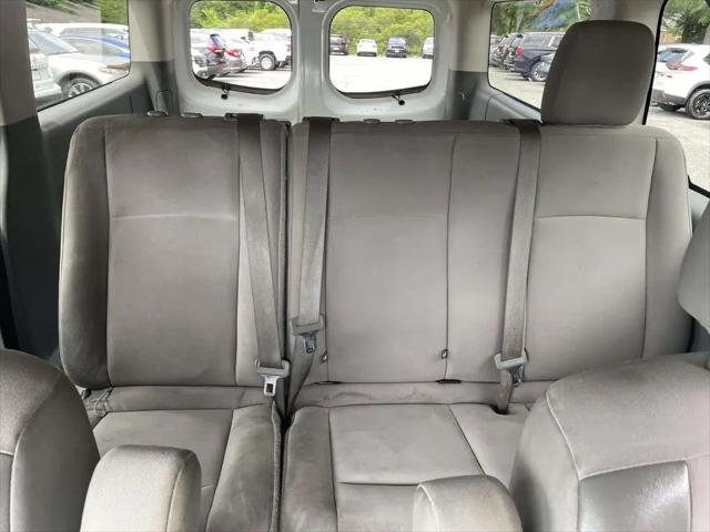 2017 Nissan 3500 S V6