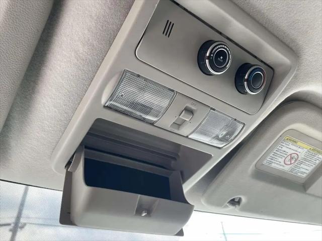 2017 Nissan 3500 S V6