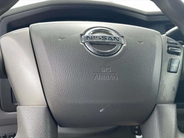 2017 Nissan 3500 S V6