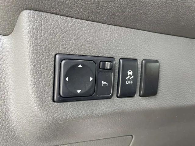 2017 Nissan 3500 S V6