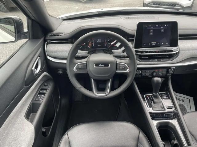 2025 Jeep Compass Latitude 4x4