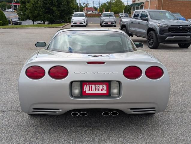 2002 Chevrolet Corvette Base