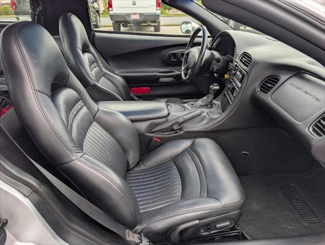2002 Chevrolet Corvette Base