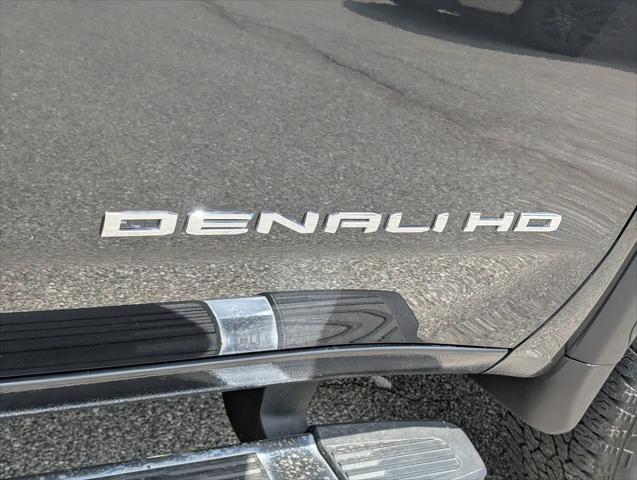 2021 GMC Sierra 2500HD 4WD Crew Cab Standard Bed Denali