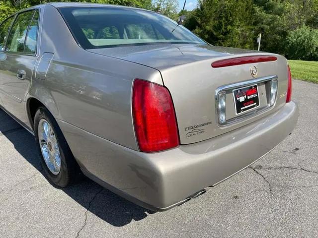 2003 Cadillac DeVille Standard