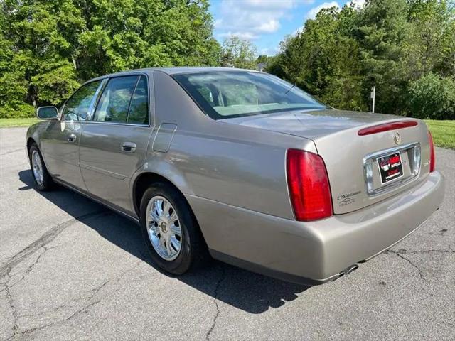 2003 Cadillac DeVille Standard