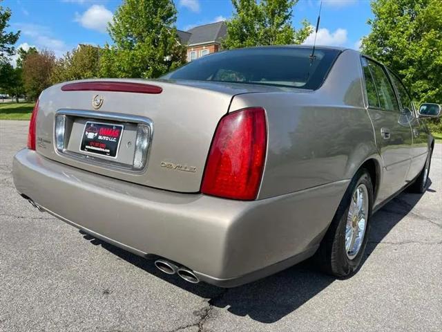 2003 Cadillac DeVille Standard