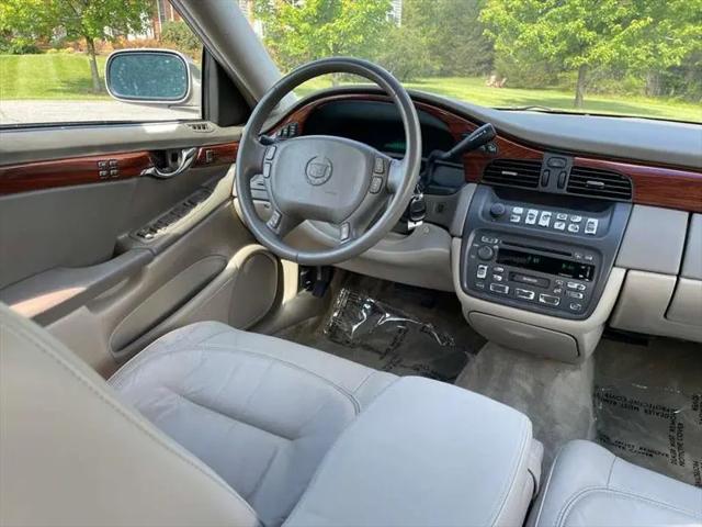 2003 Cadillac DeVille Standard