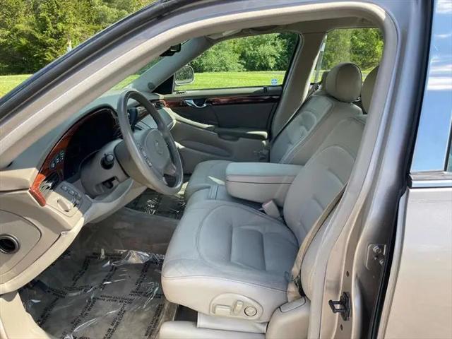 2003 Cadillac DeVille Standard