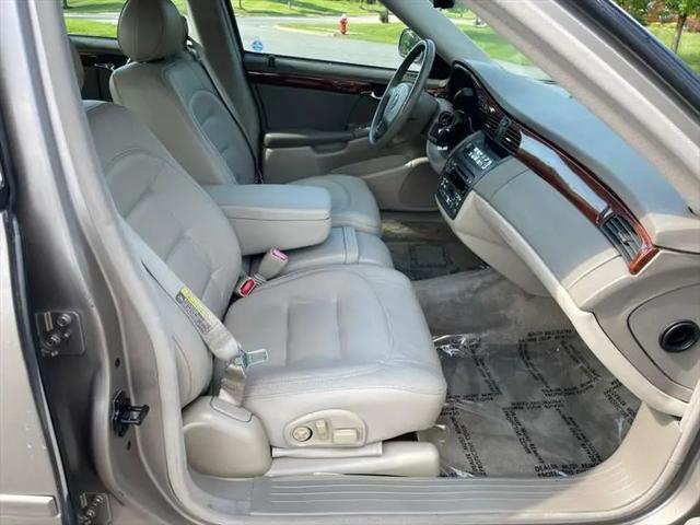 2003 Cadillac DeVille Standard