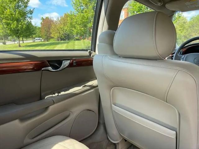 2003 Cadillac DeVille Standard