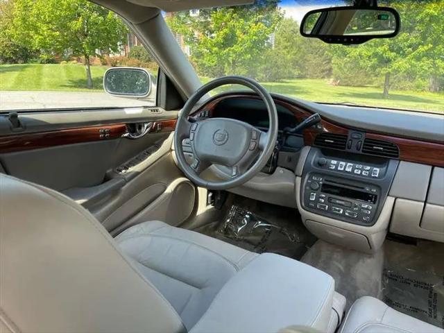 2003 Cadillac DeVille Standard