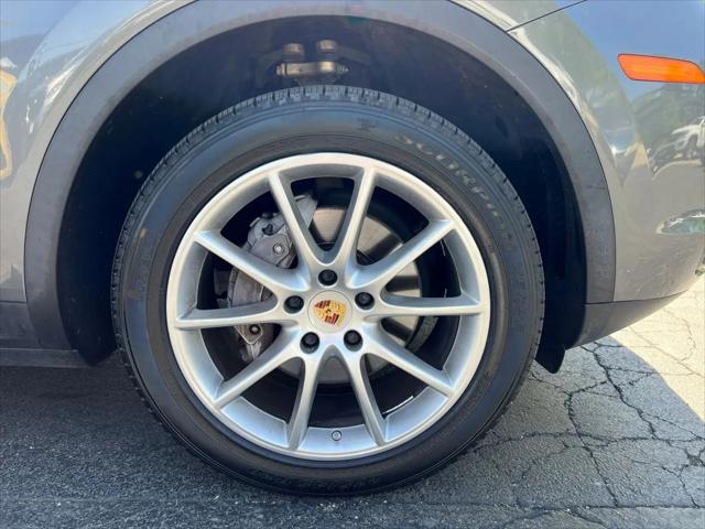 2019 Porsche Cayenne Cayenne